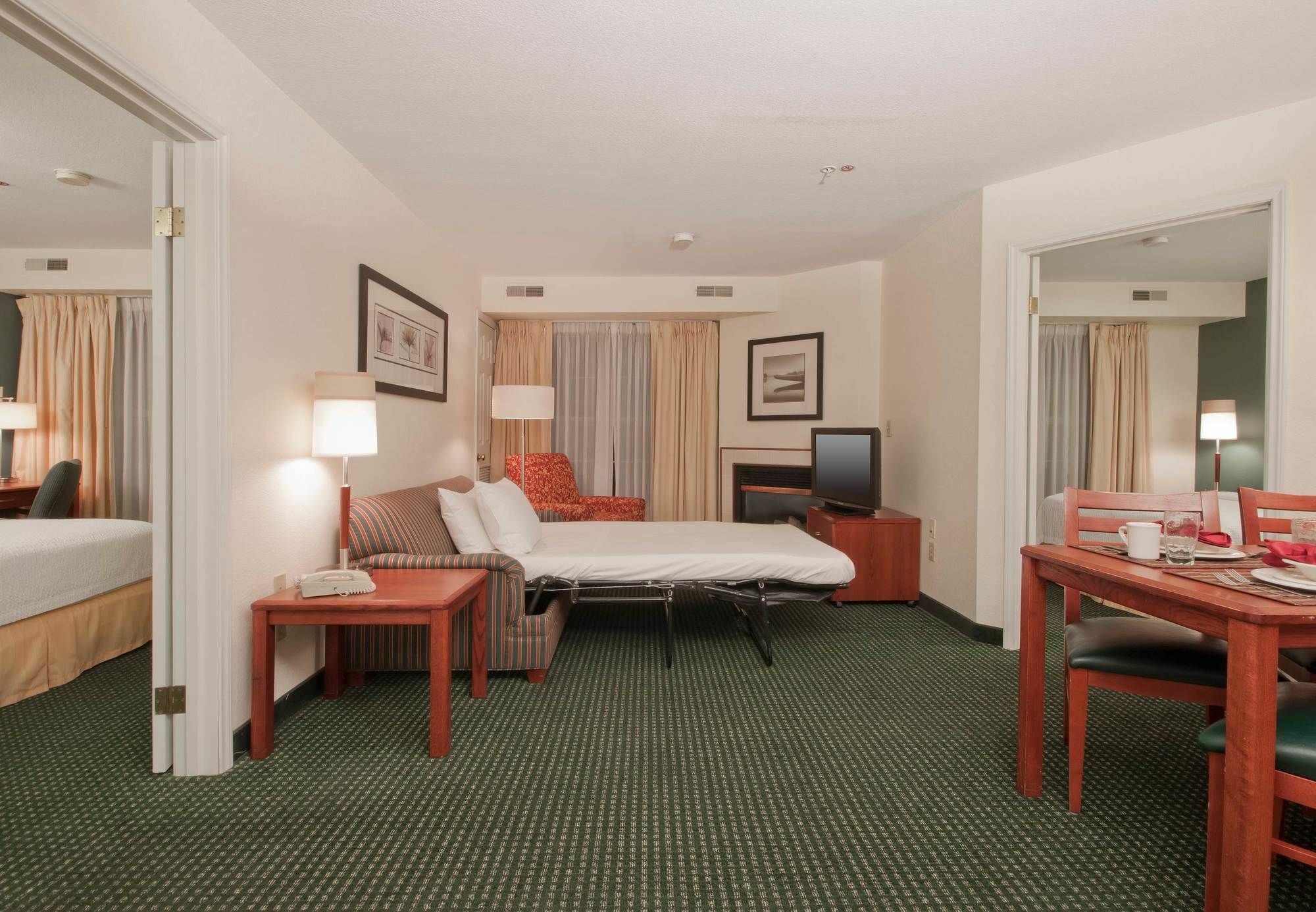 Residence Inn Phoenix Chandler/Fashion Center Екстериор снимка